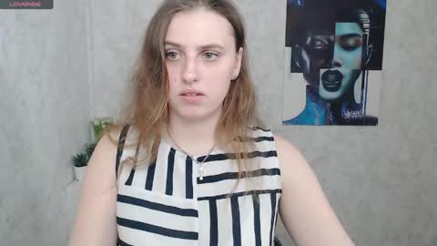 Snapshot of mariatess_ chatting on 25, 4, 2026 Mariia online show from 25, 4, 2026