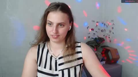 Snapshot of mariatess_ chatting on 4, 6, 2026 Mariia online show from 4, 6, 2026