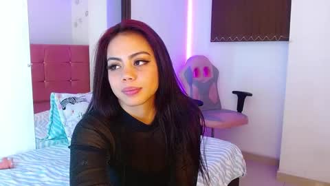 Snapshot of maribelsex303av chatting on 7, 1, 2025 maribelsex303av online show from 7, 1, 2025