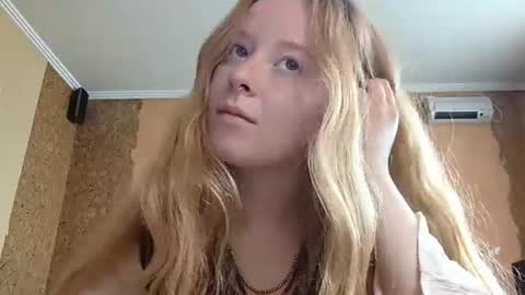 Snapshot of maricagorgo chatting on 14, 6, 2026 Kate online show from 14, 6, 2026