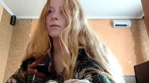 Snapshot of maricagorgo chatting on 14, 6, 2026 Kate online show from 14, 6, 2026