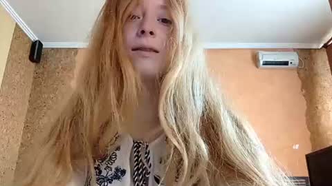 Snapshot of maricagorgo chatting on 22, 6, 2026 Kate online show from 22, 6, 2026