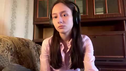 Lois online show from 15, 3, 2026