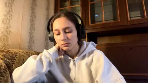 Lois online show from 16, 3, 2026