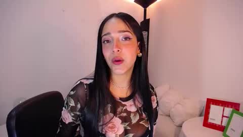 Nicolle online show from 13, 1, 2026