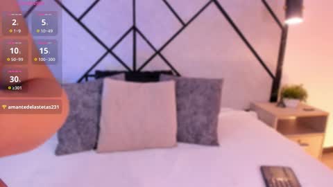 Snapshot of marie_miller_ chatting on 8, 11, 2025 M A R I E online show from 8, 11, 2025