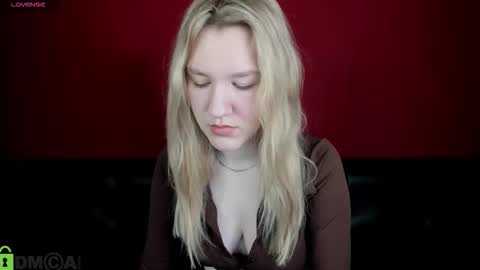 mariel_brown online show from 9, 10, 2025