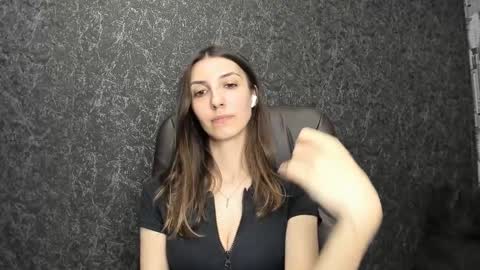 Snapshot of marielleanker chatting on 29, 9, 2025 marielleanker online show from 29, 9, 2025