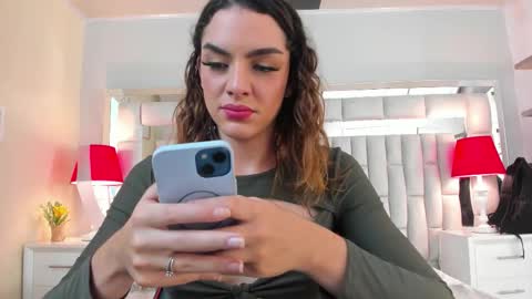 mariiahneedles online show from 28, 10, 2025