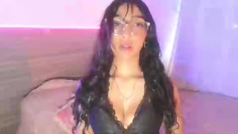 Luna Dulk online show from 9, 7, 2026