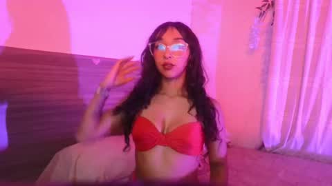 Luna Dulk online show from 21, 7, 2026