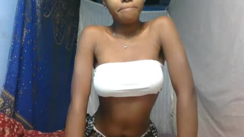 Snapshot of marinagold69 chatting on 18, 6, 2026 marinagold69 online show from 18, 6, 2026
