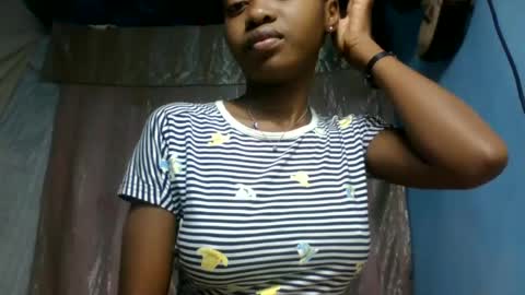 Snapshot of marinagold69 chatting on 27, 6, 2026 marinagold69 online show from 27, 6, 2026