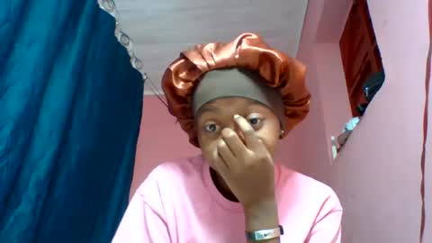 Snapshot of marinagold69 chatting on 3, 7, 2026 marinagold69 online show from 3, 7, 2026