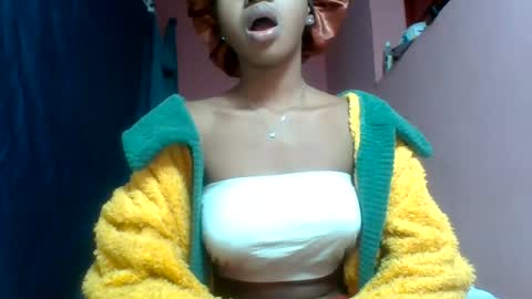 Snapshot of marinagold69 chatting on 4, 7, 2026 marinagold69 online show from 4, 7, 2026