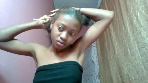 Snapshot of marinagold69 chatting on 22, 7, 2026 marinagold69 online show from 22, 7, 2026