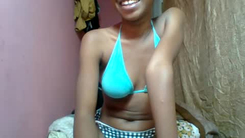 Snapshot of marinagold69 chatting on 29, 7, 2026 marinagold69 online show from 29, 7, 2026