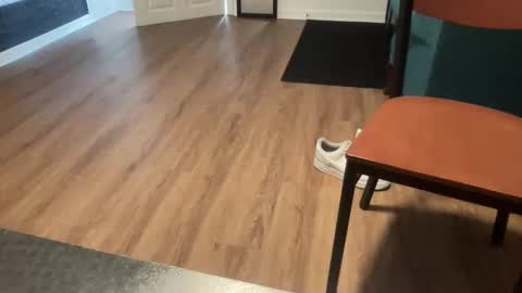 Snapshot of marineguyk19 chatting on 5, 1, 2026 Z online show from 5, 1, 2026