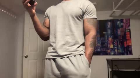 Snapshot of marineguyk19 chatting on 2, 2, 2026 Z online show from 2, 2, 2026