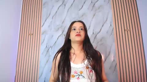 Snapshot of marinella16 chatting on 12, 10, 2025 Marinella16 online show from 12, 10, 2025