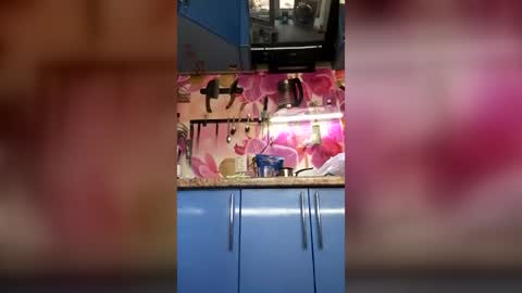 marinka_ online show from 2, 7, 2026