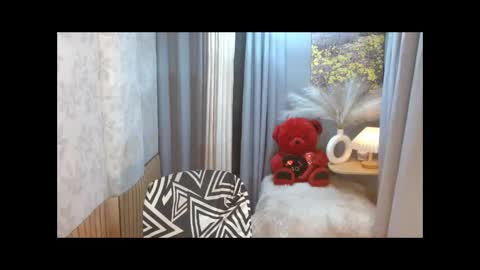 LEAH online show from 19, 4, 2026