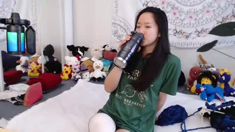 MarissaPeach online show from 9, 11, 2025