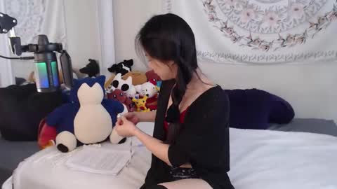 Snapshot of marissapeach chatting on 8, 6, 2026 MarissaPeach online show from 8, 6, 2026