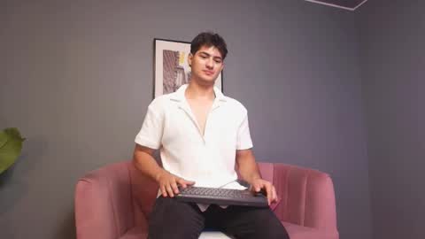 Snapshot of mark_evans1_ chatting on 24, 10, 2025 mark_evans1_ online show from 24, 10, 2025