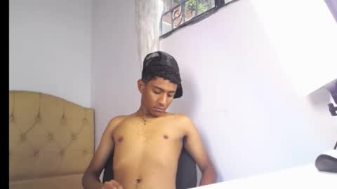 Snapshot of mark_hernandez_ds chatting on 27, 10, 2025 Mark online show from 27, 10, 2025