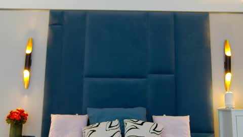 Mark online show from 30, 3, 2026