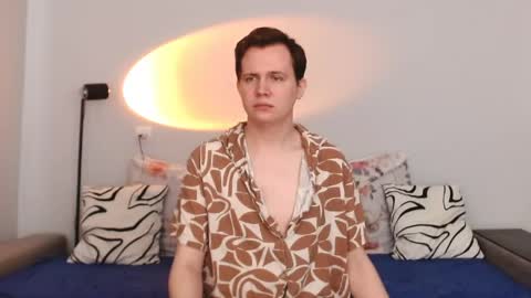 Snapshot of mark_hot_ chatting on 9, 5, 2026 Mark online show from 9, 5, 2026