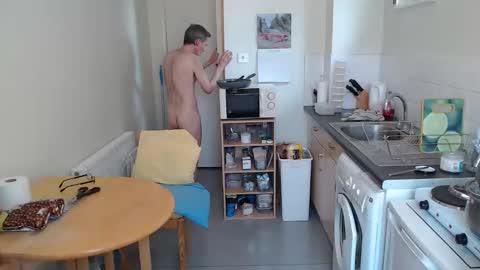 Snapshot of mark_islington chatting on 6, 5, 2026 mark_islington online show from 6, 5, 2026