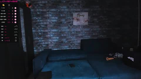 Mark online show from 27, 3, 2026