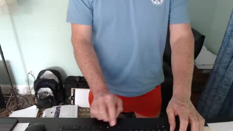 Snapshot of markinwest chatting on 30, 9, 2025 MarkinWest online show from 30, 9, 2025