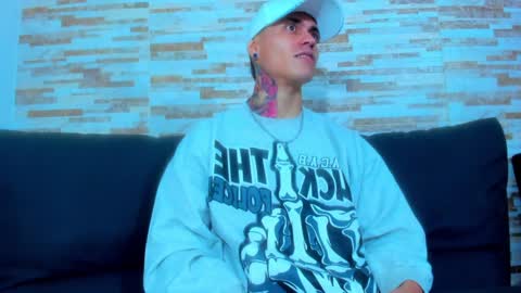 Sebastian online show from 3, 2, 2025