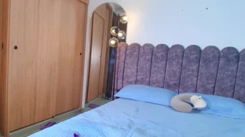 Sebastian online show from 25, 11, 2025