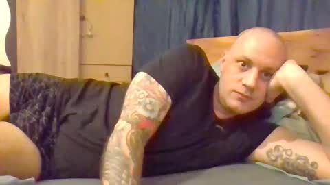 markus_7 online show from 15, 10, 2025