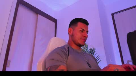 markus... Y online show from 8, 3, 2025