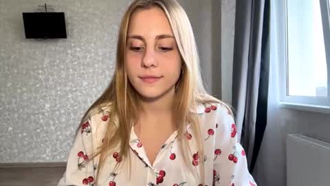 Olivia online show from 1, 11, 2025