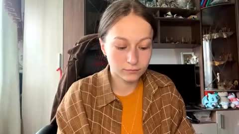 Lena online show from 18, 6, 2026