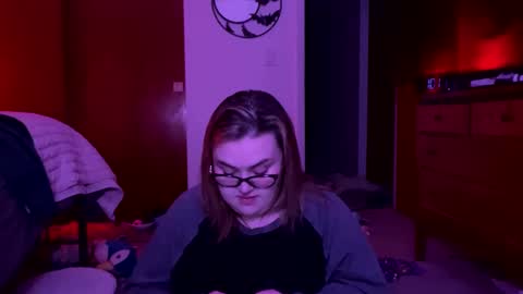 Snapshot of maroon_moon chatting on 19, 2, 2025 maroon_moon online show from 19, 2, 2025