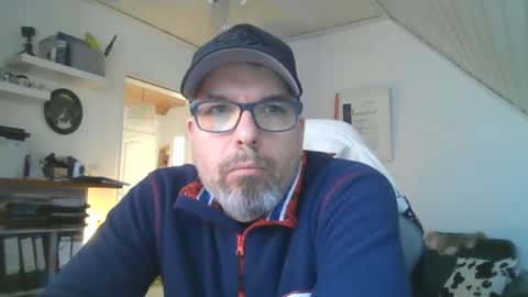 Snapshot of marriedcock1980 chatting on 10, 3, 2025 marriedcock1980 online show from 10, 3, 2025