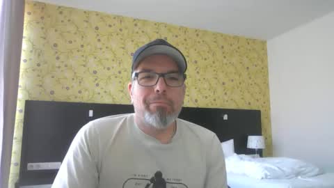 Snapshot of marriedcock1980 chatting on 20, 9, 2025 marriedcock1980 online show from 20, 9, 2025