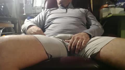 only fans marrieddad19751975 online show from 2, 10, 2025