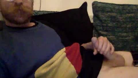 Snapshot of marriedmannextdoor chatting on 8, 9, 2025 marriedmannextdoor online show from 8, 9, 2025