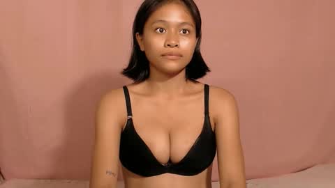 Snapshot of marrymebabexx_ chatting on 1, 10, 2025 marrymebabexx_ online show from 1, 10, 2025