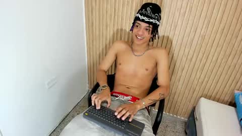 Snapshot of marshall_spencer chatting on 5, 10, 2025 MARSHALL online show from 5, 10, 2025