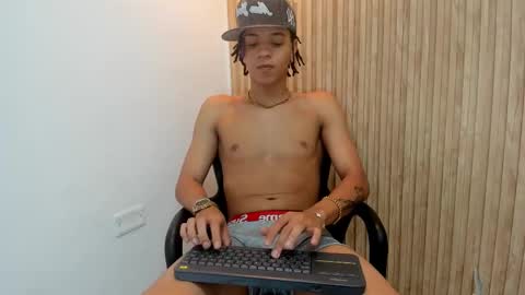 Snapshot of marshall_spencer chatting on 15, 10, 2025 MARSHALL online show from 15, 10, 2025