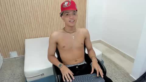 Snapshot of marshall_spencer chatting on 29, 10, 2025 MARSHALL online show from 29, 10, 2025